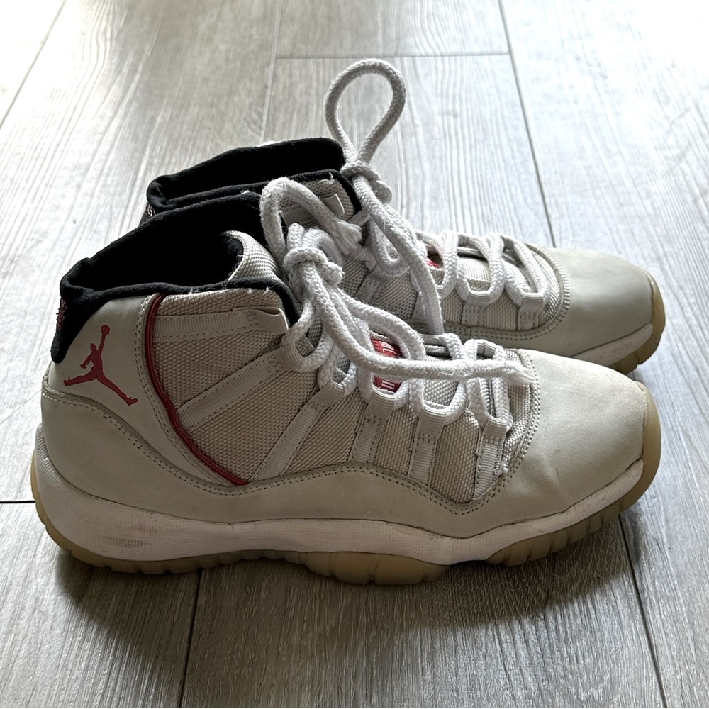 Nike Air Jordan 11 Retro Platinum Red White  Youth Size 6